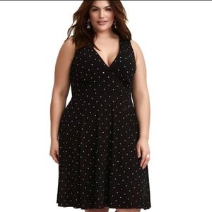 BLACK & WHITE POLKA DOT STUDIO KNIT SKATER DRESS